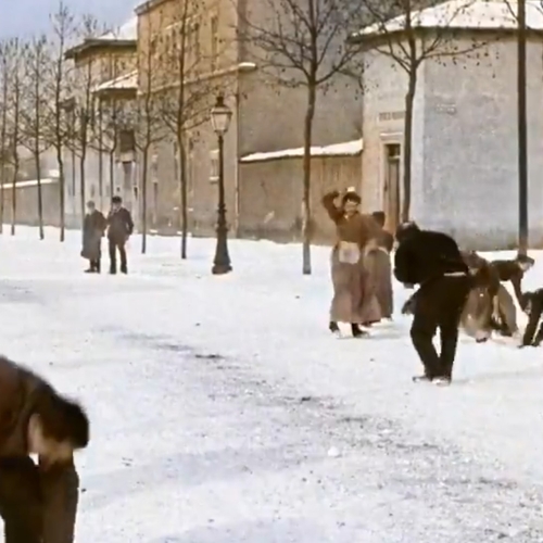 Spectaculaire video van 19e-eeuws sneeuwballengevecht