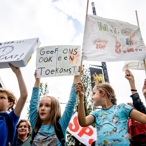 Nederland stopt toch met investeren in fossiele industrie