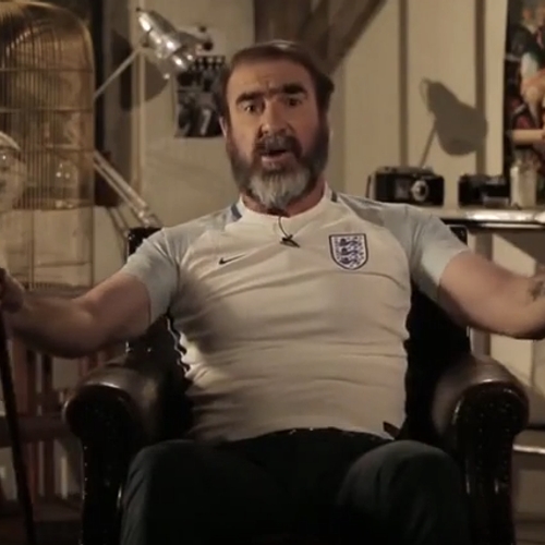 Voetballegende Eric Cantona stelt nieuw Engels referendum voor