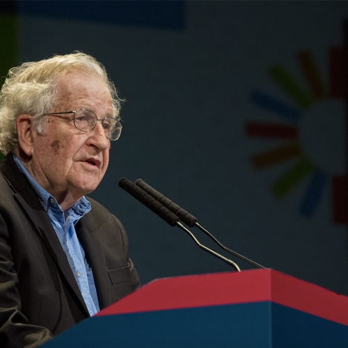 Noam Chomsky: 'Russiagate' is enkel afleiding van belangrijkere zaken