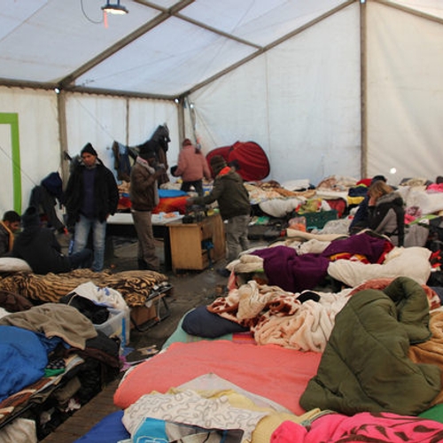 Vluchtelingenkamp ‘Jungle van Calais’ wordt maandag ontruimd