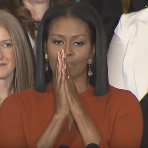 Afbeelding van Michelle Obama neemt afscheid: 'Wees niet bang en houd hoop'