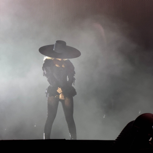 Internet in rep en roer: Wie beet Beyoncé?