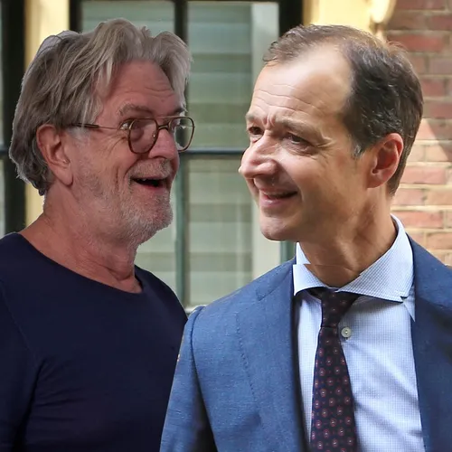 Afbeelding van Gratis OV, gezondheidszorg en een basisinkomen
