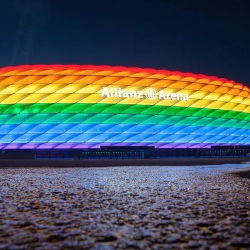 Petitie om Duits stadion te veranderen in regenboog voor match tegen Hongarije