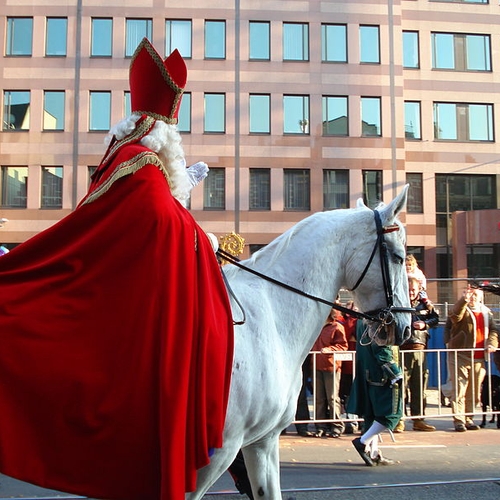 Rotterdam doet vanaf 2019 Zwarte Piet in de ban