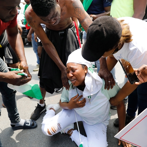 Nigeriaanse politie extreem gewelddadig bij protest tegen politiegeweld