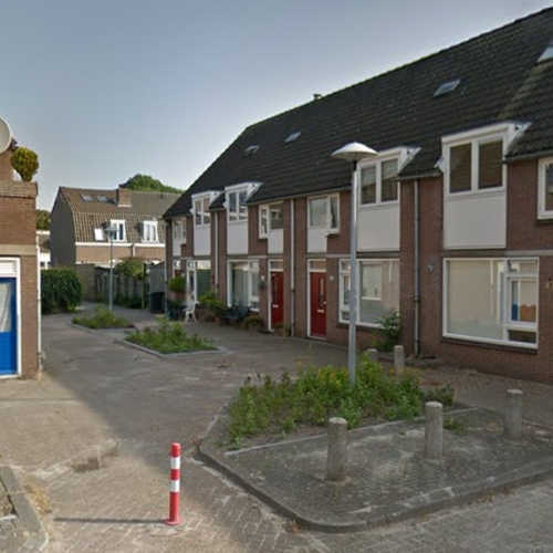 Afbeelding van Utrechtse straat treitert alleenstaande moeder-opvang de wijk uit