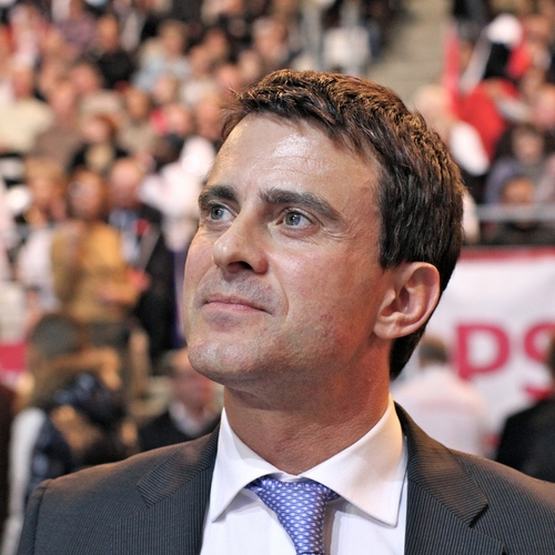 Afbeelding van Oud-premier Valls stapt over naar Macron in nieuw Frans parlement