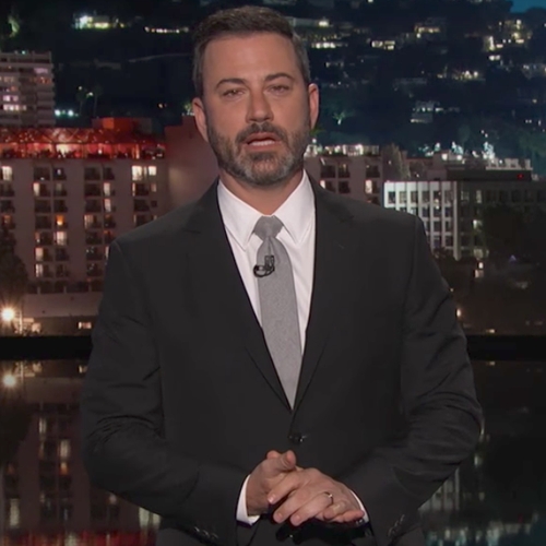 Noah, Kimmel en Colbert geëmotioneerd na Las Vegas: 'We doen niets!'