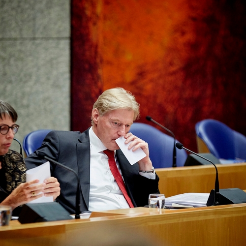 Na de rest van Nederland zegt nu ook Kamer vertrouwen in SVB op