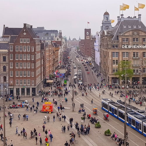 Airbnb leeft Amsterdamse regels niet na, gemeente komt in actie
