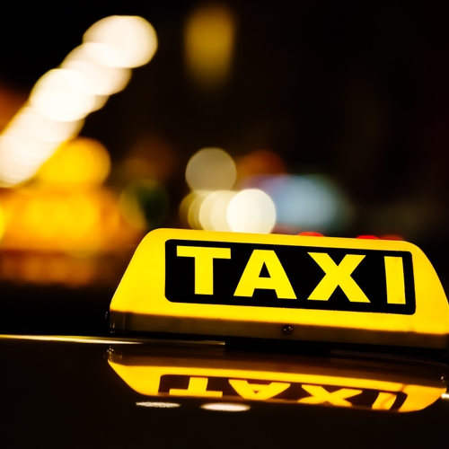 Taxichauffeurs plannen aanval op hoofdkantoor Uber