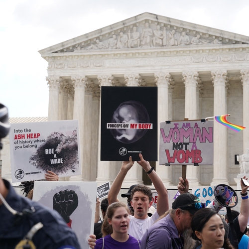 Ultraconservatieve vrouwenhaters in Amerikaans Hooggerechtshof schaffen recht op abortus af
