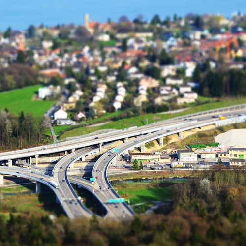 Zwitserland overweegt maximum snelheid op snelweg te verlagen naar 60 kilometer per uur