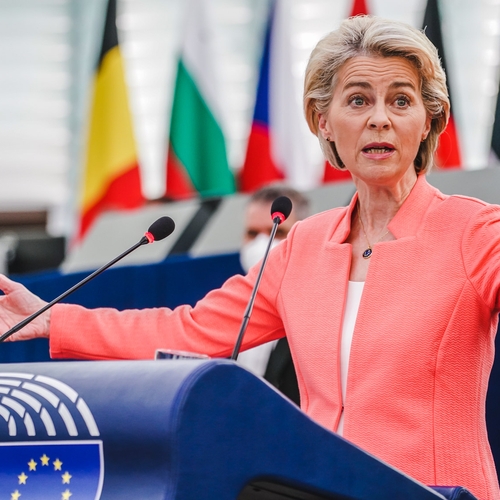 Europese Commissie adviseert kandidaat-lidmaatschap EU voor Oekraïne