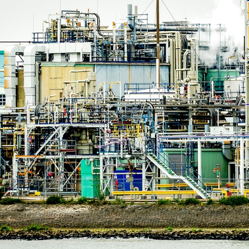 Afbeelding van Chemiebedrijf DuPont vergiftigde decennialang omwonenden en wist ervan