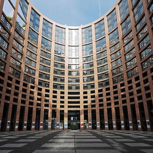Europees Parlement roept klimaatnoodtoestand uit