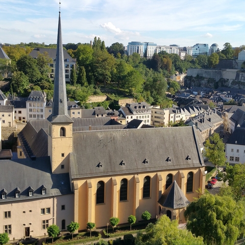 Wat we kunnen leren van de Luxemburgse coronabestrijding