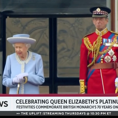 Afbeelding van Leider Noord-Ierse republikeinen feliciteert koningin Elizabeth met haar jubileum