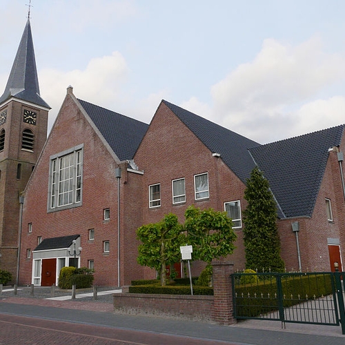 Woede over massa-kerkdienst in Staphorst