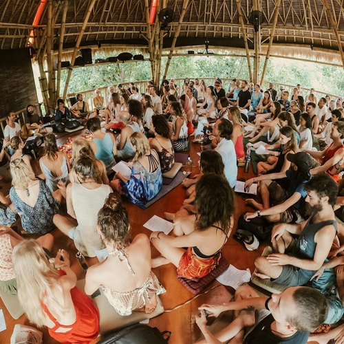 Balinezen woest op yoga-toeristen die bewust coronaregels schenden