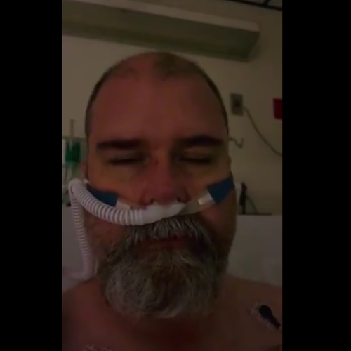 Mondkapjesweigeraar smeekt vanuit ziekenhuis: Draag een mondkapje