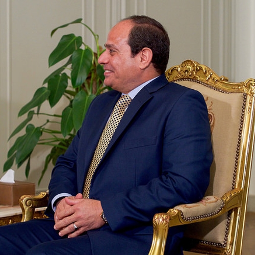 Afbeelding van Egyptisch parlement geeft Al-Sisi meer tijd en meer macht