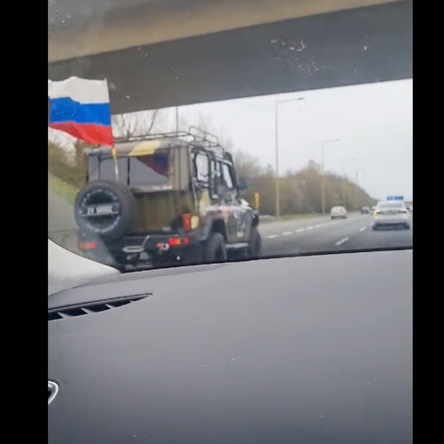 Woede in Ierland om Russische Z-colonne op snelweg