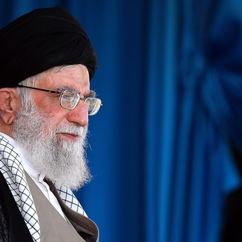 Afbeelding van Duizenden Iraniërs eisen vertrek ayatollah Khamenei