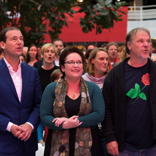 Sterft, gij oude vormen en gedachten: PvdA Zeeland wil nieuwe Internationale