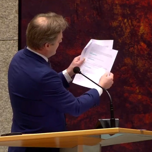 Afbeelding van Woedende Omtzigt: kabinet voert meteen weer nieuwe Rutte-doctrine in