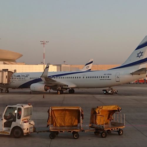 Israël sluit internationale luchthaven om opmars coronavirus te stuiten
