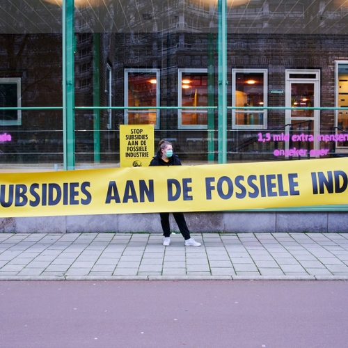 Kabinet lobbyt voor megavervuiler Shell bij Europees klimaatbeleid