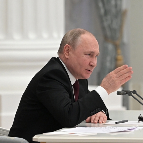 Poetin verklaart pro-Russische regio's Oekraïne onafhankelijk