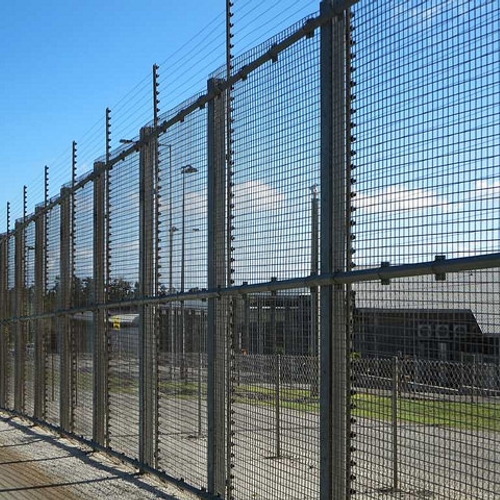 Afbeelding van Baby's in gevangenis bij grens Verenigde Staten en Mexico