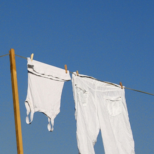 De witte lijst in de kledingindustrie mag niet tot witwassen leiden