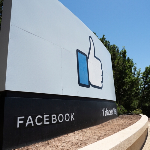 Facebook: Verhuizen? Dan krijg je een lager salaris