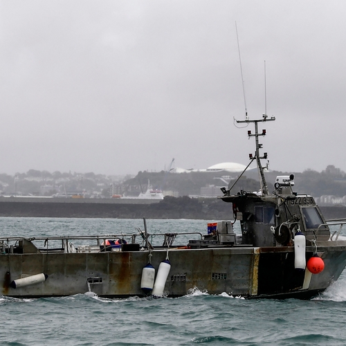Visserijconflict escaleert: Britten en Fransen sturen marine naar Jersey