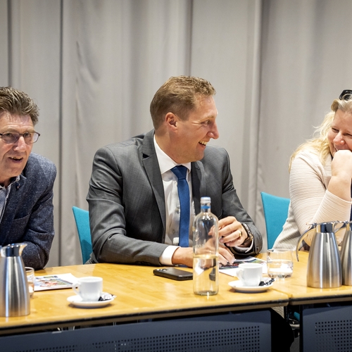 CU-fractie Flevoland houdt ijzerenheinig vast aan coalitie met PVV ondanks forse kritiek leden