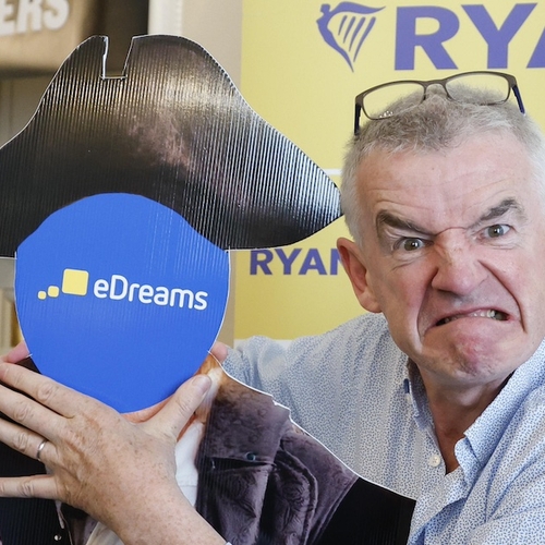 Ryanair wil 'graag' asielzoekers deporteren naar Rwanda
