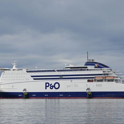 Afbeelding van P&O Ferries ontslaat 1100 medewerkers en keert ruim 300 miljoen dividend uit