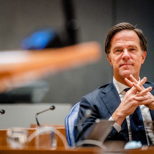 Afbeelding van Rutte beloofde eerst nieuw elan en liet daarna lobbyist als minister aanblijven