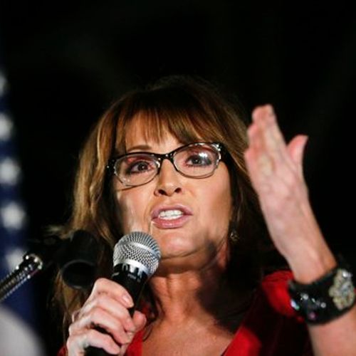 Afbeelding van Ongevaccineerde Sarah Palin niet bij proces vanwege corona
