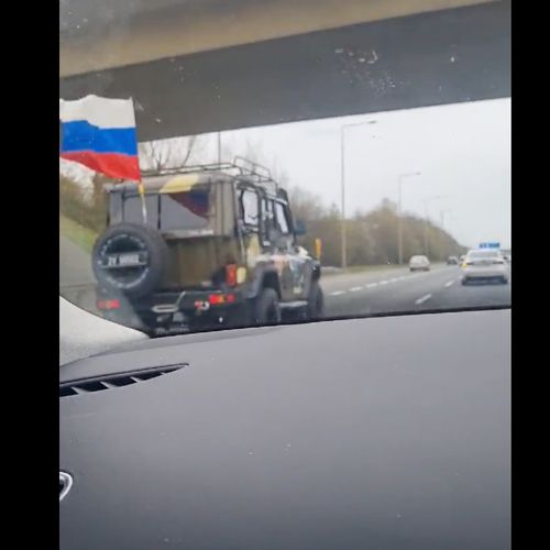 Afbeelding van Woede in Ierland om Russische Z-colonne op snelweg