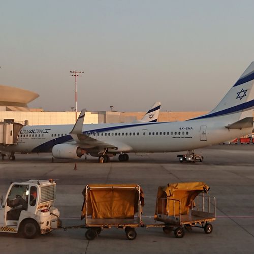 Afbeelding van Israël sluit internationale luchthaven om opmars coronavirus te stuiten