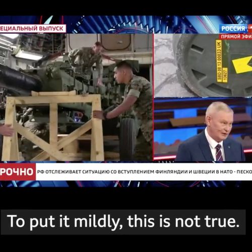 Afbeelding van Commentator op Russische staats-tv verbijstert presentator met realistische analyse van de oorlog