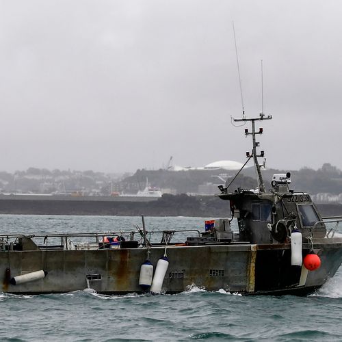 Afbeelding van Visserijconflict escaleert: Britten en Fransen sturen marine naar Jersey