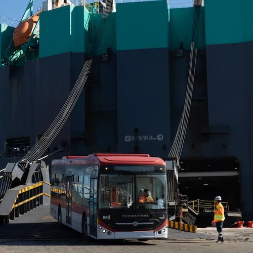 We maken ons druk om Chinese bussen, maar Chinese algoritmes besturen al onze kinderen